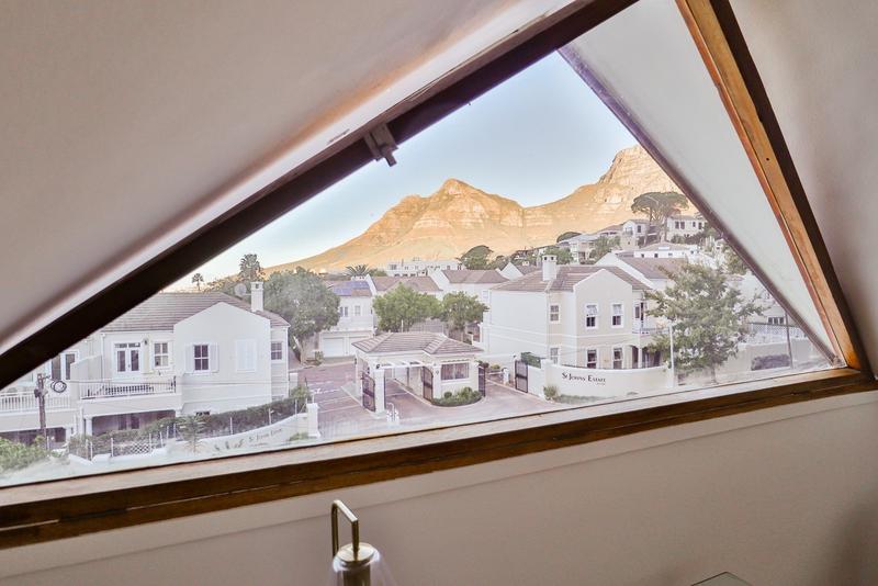 To Let 3 Bedroom Property for Rent in Higgovale Western Cape